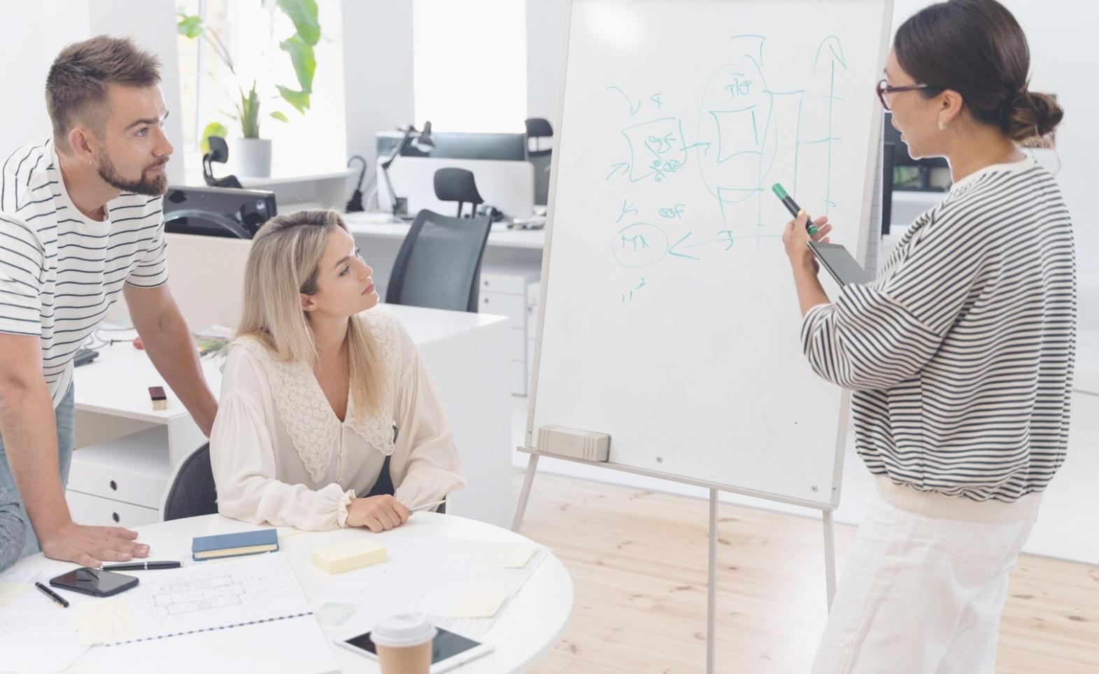 Sesión práctica de modelado financiero con casos reales